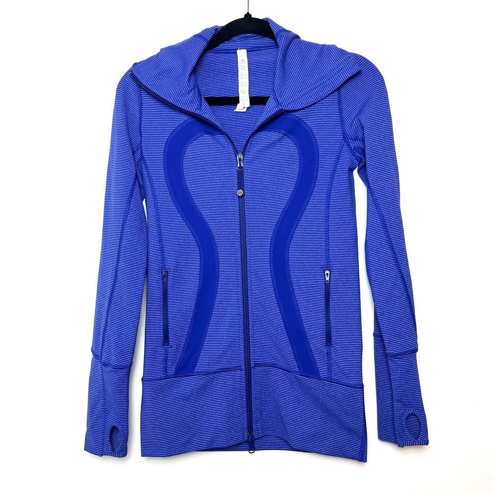 Lululemon Women's Size 2 In Stride Jacket Blue Striped Full Zip Athletic Running